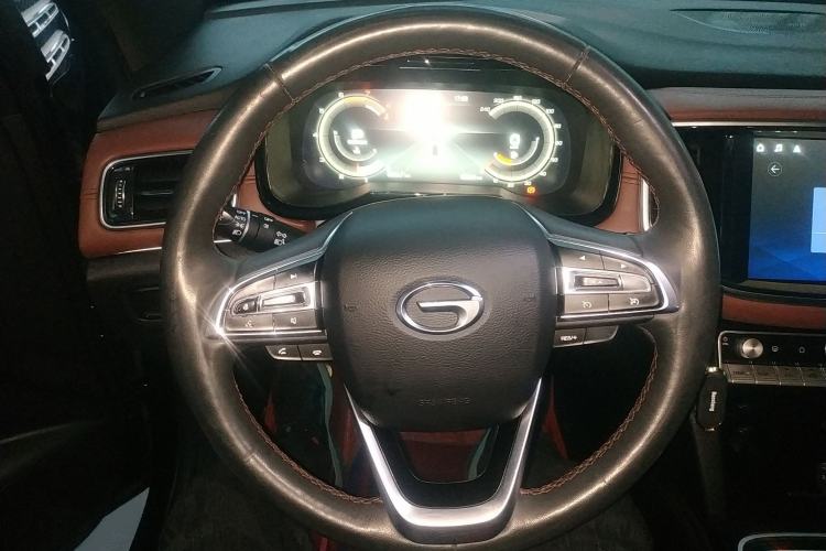 Used GAC Trumpchi GS7 2019 390T Two-Wheel-Drive Elite Version Steering Wheel