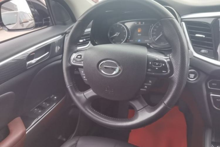 Used GAC Trumpchi GS7 2019 390T Two-Wheel-Drive Luxury Version Steering Wheel