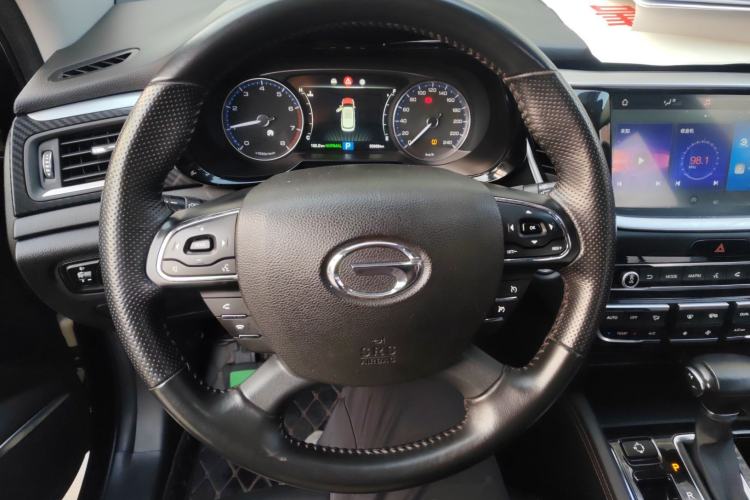 Used GAC Trumpchi GS7 2019 390T Two-Wheel-Drive Luxury Version Steering Wheel