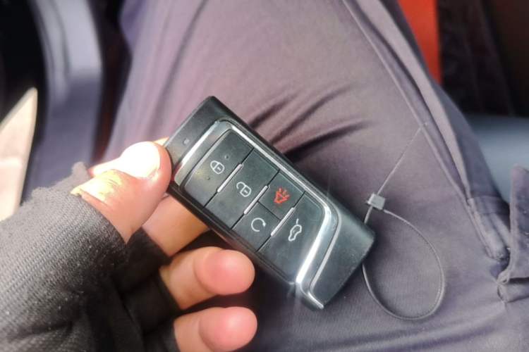 Used GAC Trumpchi GS7 2019 390T Two-Wheel-Drive Luxury Version Vehicle Key