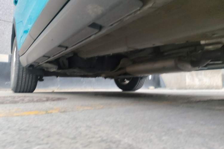 Used GAC Trumpchi GS7 2019 390T Two-Wheel-Drive Elite Version Chassis Front Right
