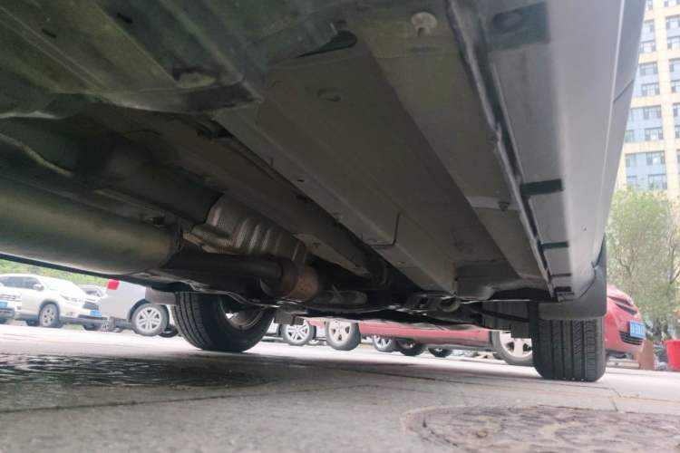 Used GAC Trumpchi GS7 2019 390T Two-Wheel-Drive Elite Version Chassis Rear Right