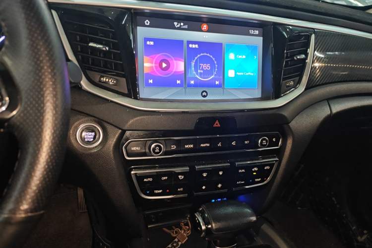 Used GAC Trumpchi GS7 2019 390T Two-Wheel-Drive Elite Version Audio And AC Panel