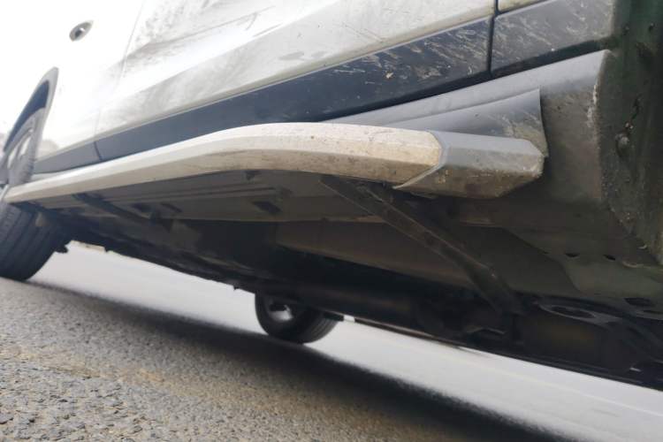 Used GAC Trumpchi GS7 2019 390T Two-Wheel Drive Luxury Smart Connectivity Version Chassis Front Right