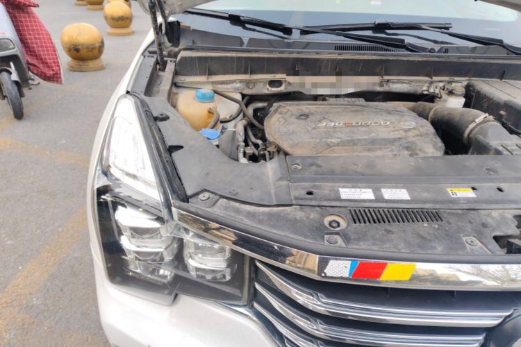 Used GAC Trumpchi GS7 2019 390T Two-Wheel Drive Luxury Smart Connectivity Version Engine Bay Right