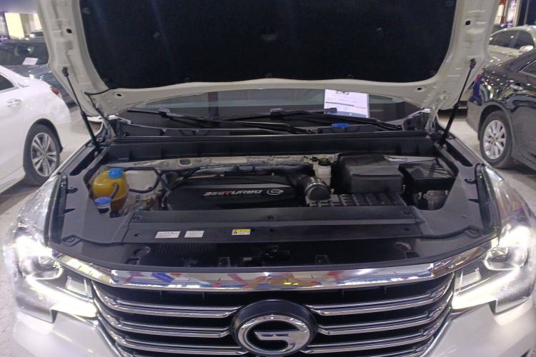 Used GAC Trumpchi GS7 2019 390T Two-Wheel-Drive Elite Version Engine Bay