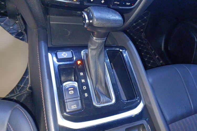 Used GAC Trumpchi GS7 2019 390T Two-Wheel-Drive Elite Version Gear Lever