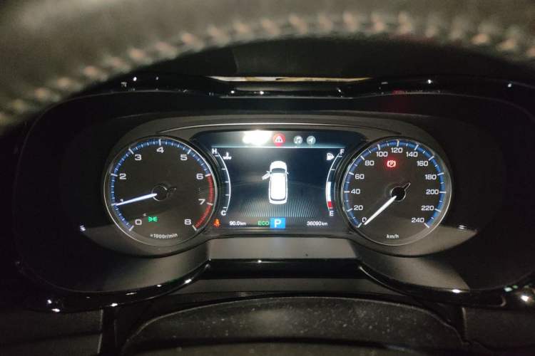 Used GAC Trumpchi GS7 2019 390T Two-Wheel Drive Luxury Smart Connectivity Version Instrument Cluster