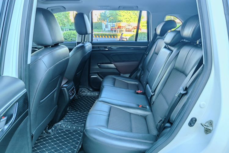Used GAC Trumpchi GS7 2019 390T Two-Wheel-Drive Elite Version Interior 6