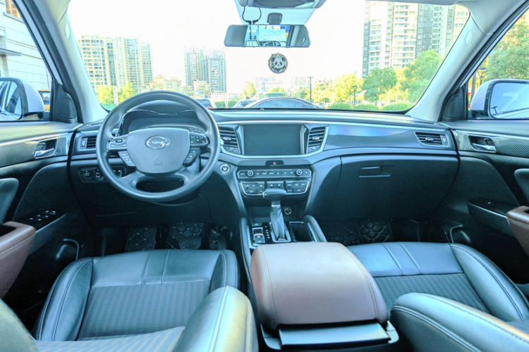 Used GAC Trumpchi GS7 2019 390T Two-Wheel-Drive Elite Version Interior 8