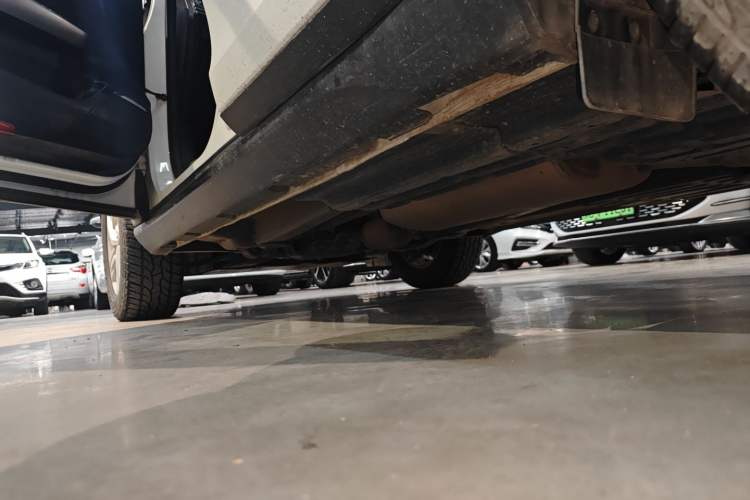 Used GAC Trumpchi GS7 2019 390T Two-Wheel-Drive Elite Version Left Side Sill