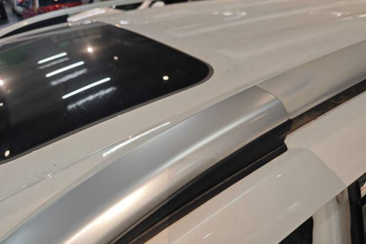 Used GAC Trumpchi GS7 2019 390T Two-Wheel-Drive Elite Version Roof