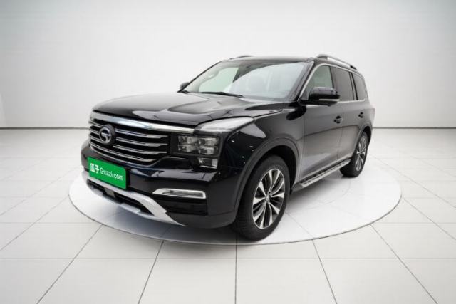 Ojetý GAC Trumpchi GS8 2017 320T Two-Wheel Drive Luxury Smart Connectivity Version (7 Seats)