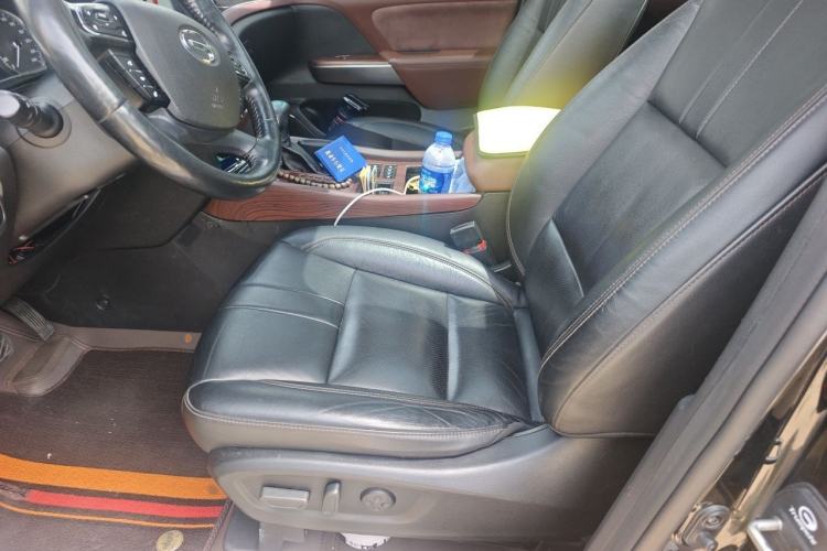 Used GAC Trumpchi GS8 2017 320T Two-Wheel Drive Luxury Smart Connectivity Version (7 Seats) Driver Seat
