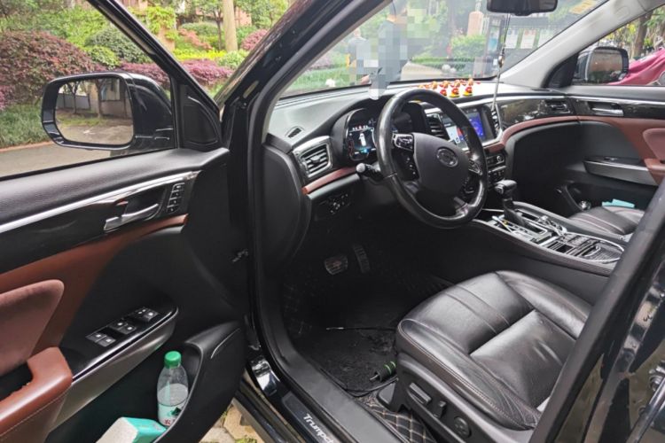 Used GAC Trumpchi GS8 2017 320T Two-Wheel Drive Luxury Smart Connectivity Version (7 Seats) Driver Seat