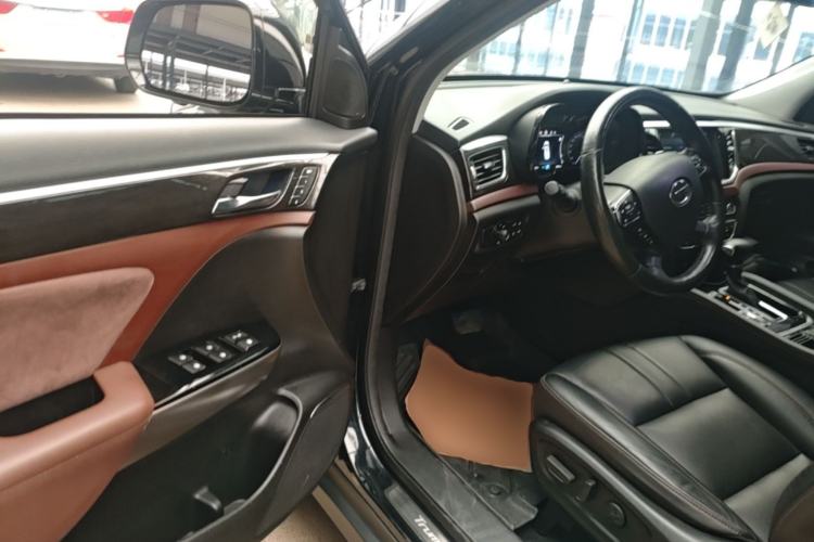 Used GAC Trumpchi GS8 2017 320T Two-Wheel Drive Luxury Smart Connectivity Version (7 Seats) Driver Seat