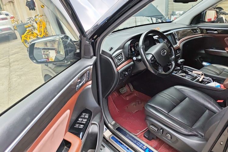 Used GAC Trumpchi GS8 2017 320T Two-Wheel Drive Luxury Edition (7 Seats) Driver Seat