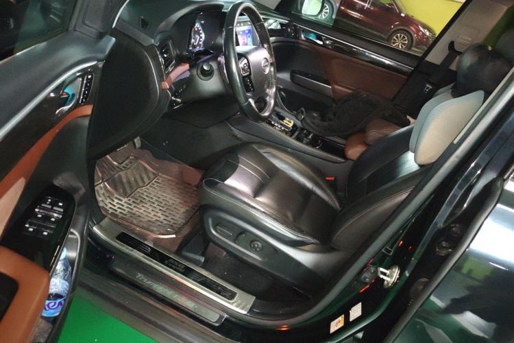 Used GAC Trumpchi GS8 2017 320T Two-Wheel Drive Luxury Smart Connectivity Version (7 Seats) Driver Seat