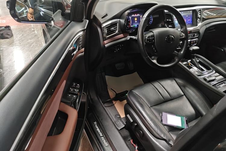 Used GAC Trumpchi GS8 2017 320T Two-Wheel Drive Luxury Smart Connectivity Version (7 Seats) Driver Seat