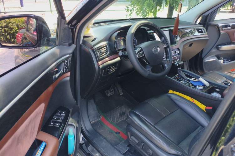 Used GAC Trumpchi GS8 2017 320T Four-Wheel Drive Luxury Smart Connectivity Version (7 Seats) Driver Seat