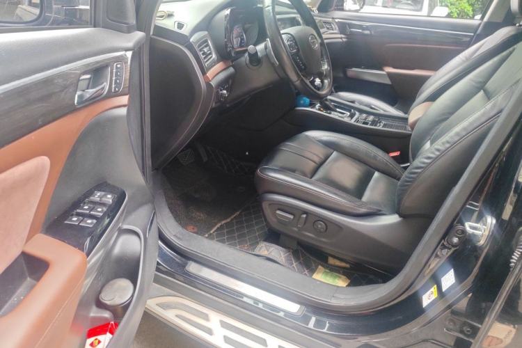 Used GAC Trumpchi GS8 2017 320T Two-Wheel Drive Luxury Smart Connectivity Version (7 Seats) Driver Seat