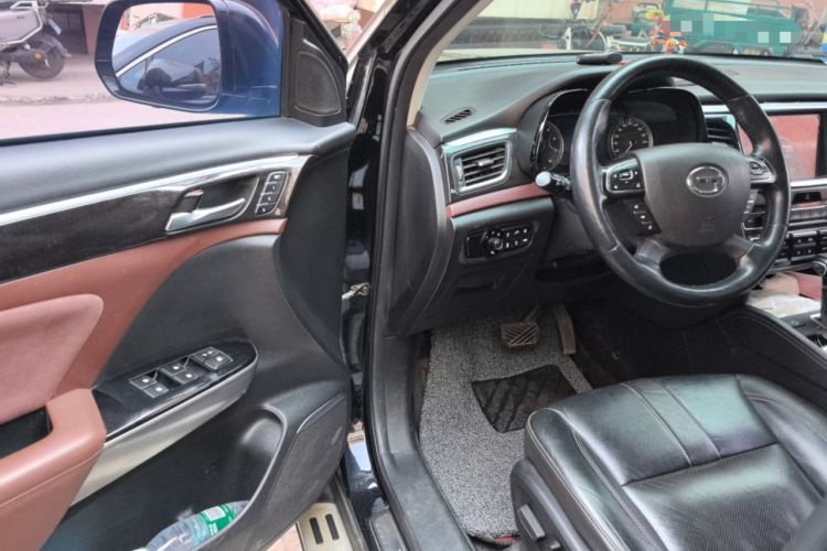 Used GAC Trumpchi GS8 2017 320T Four-Wheel Drive Luxury Smart Connectivity Version (7 Seats) Driver Seat