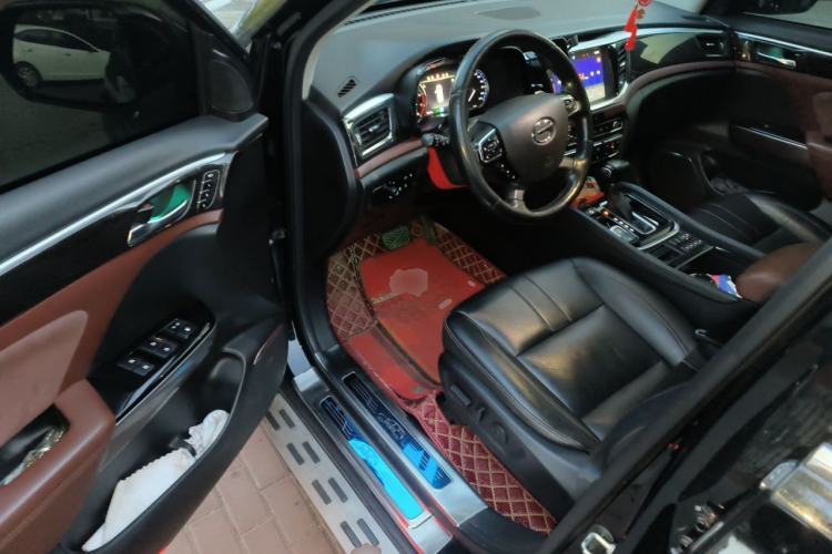 Used GAC Trumpchi GS8 2017 320T Two-Wheel Drive Luxury Smart Connectivity Version (7 Seats) Driver Seat