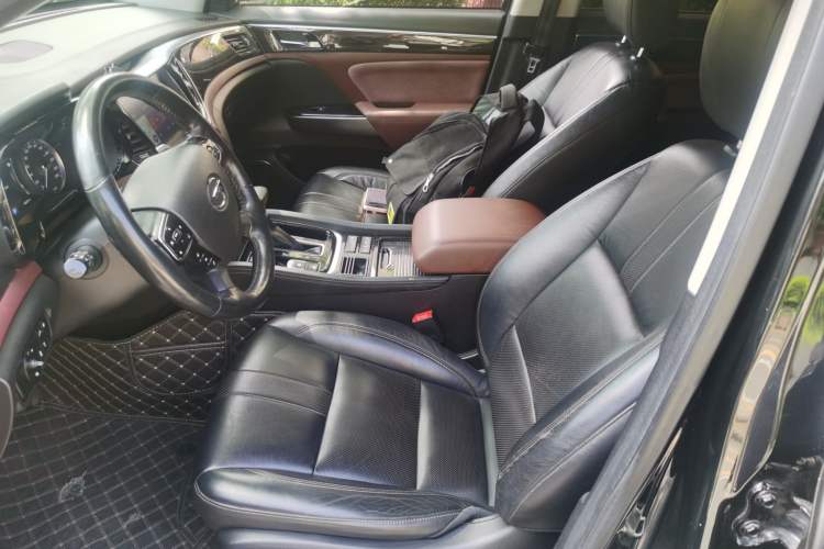 Used GAC Trumpchi GS8 2017 320T Two-Wheel Drive Luxury Smart Connectivity Version (7 Seats) Driver Seat