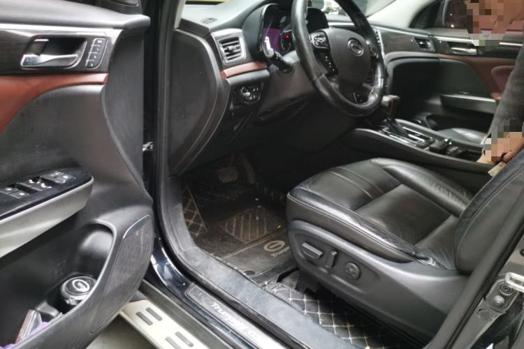 Used GAC Trumpchi GS8 2017 320T Two-Wheel Drive Luxury Edition (7 Seats) Driver Seat