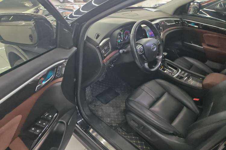 Used GAC Trumpchi GS8 2017 320T Two-Wheel Drive Luxury Smart Connectivity Version (7 Seats) Driver Seat