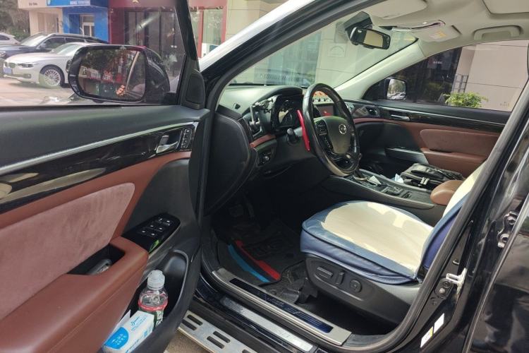 Used GAC Trumpchi GS8 2017 320T Two-Wheel Drive Luxury Smart Connectivity Version (7 Seats) Driver Seat