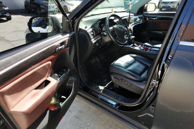 Used GAC Trumpchi GS8 2017 320T Two-Wheel Drive Luxury Smart Connectivity Version (7 Seats) Driver Seat