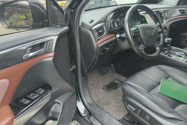 Used GAC Trumpchi GS8 2017 320T Two-Wheel Drive Luxury Smart Connectivity Version (7 Seats) Driver Seat