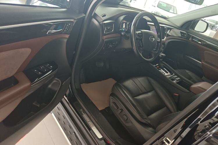 Used GAC Trumpchi GS8 2017 320T Two-Wheel Drive Luxury Smart Connectivity Version (7 Seats) Driver Seat