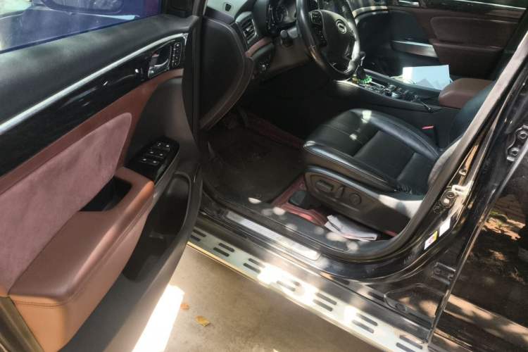 Used GAC Trumpchi GS8 2017 320T Four-Wheel Drive Luxury Smart Connectivity Version (7 Seats) Driver Seat