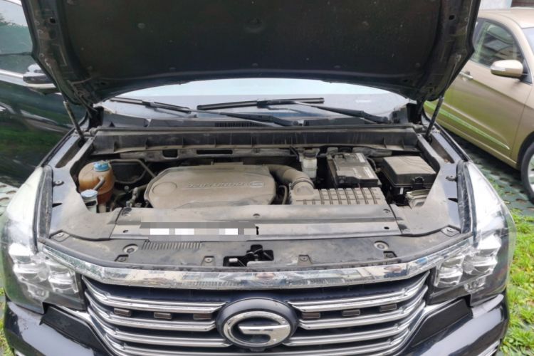 Used GAC Trumpchi GS8 2017 320T Two-Wheel Drive Luxury Smart Connectivity Version (7 Seats) Engine Bay