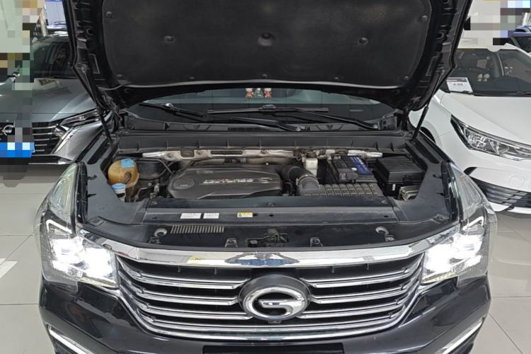 Used GAC Trumpchi GS8 2017 320T Two-Wheel Drive Luxury Smart Connectivity Version (7 Seats) Engine Bay