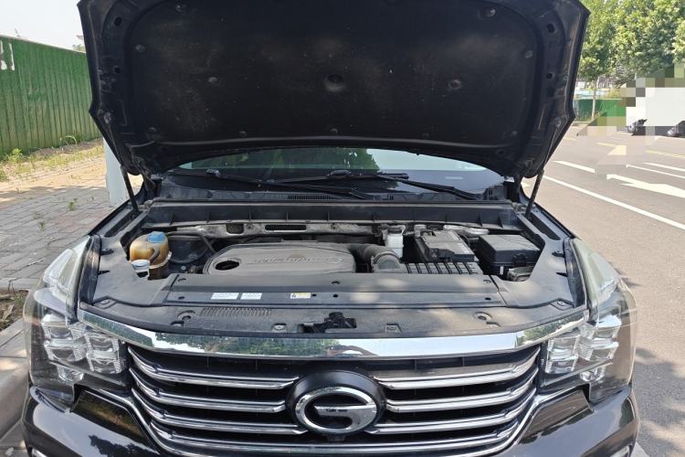 Used GAC Trumpchi GS8 2017 320T Two-Wheel Drive Luxury Smart Connectivity Version (7 Seats) Engine Bay