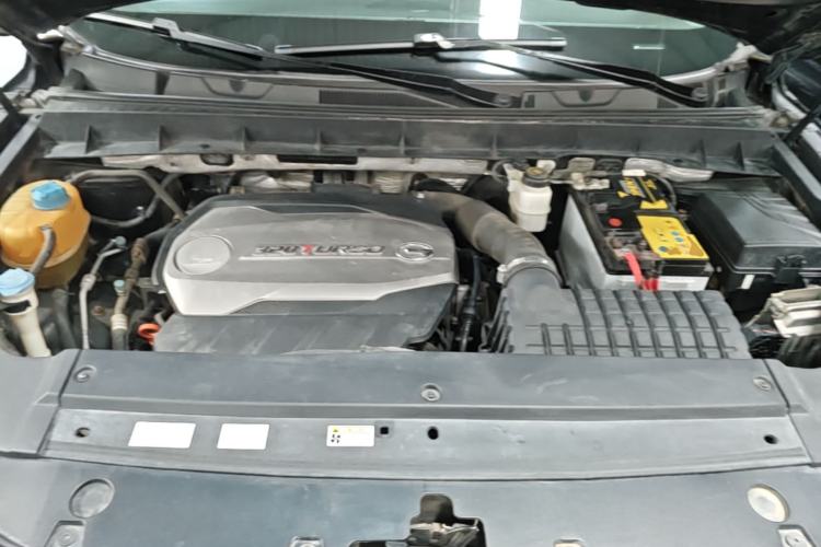 Used GAC Trumpchi GS8 2017 320T Two-Wheel Drive Luxury Smart Connectivity Version (7 Seats) Engine Bay