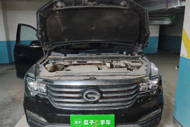 Used GAC Trumpchi GS8 2017 320T Two-Wheel Drive Luxury Smart Connectivity Version (7 Seats) Engine Bay
