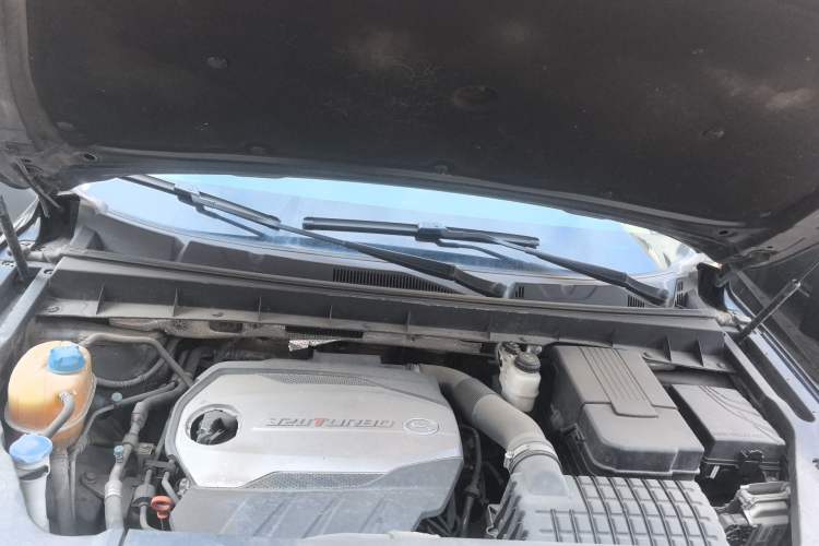 Used GAC Trumpchi GS8 2017 320T Four-Wheel Drive Luxury Smart Connectivity Version (7 Seats) Engine Bay