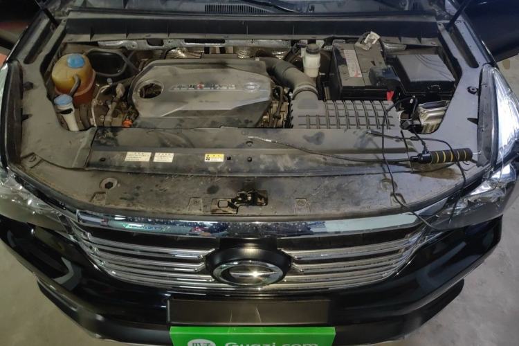 Used GAC Trumpchi GS8 2017 320T Two-Wheel Drive Luxury Smart Connectivity Version (7 Seats) Engine Bay