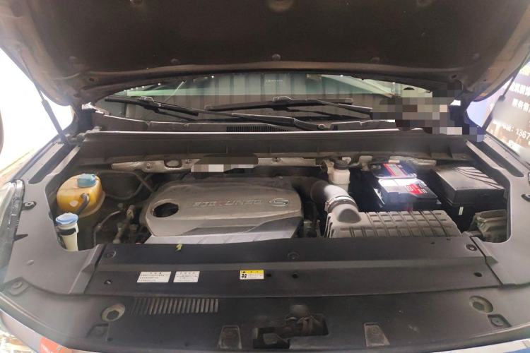 Used GAC Trumpchi GS8 2017 320T Two-Wheel Drive Luxury Smart Connectivity Version (7 Seats) Engine Bay