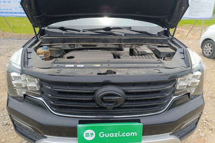Used GAC Trumpchi GS8 2017 320T Two-Wheel Drive Luxury Smart Connectivity Version (7 Seats) Engine Bay