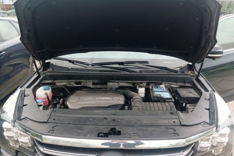 Used GAC Trumpchi GS8 2017 320T Two-Wheel Drive Luxury Smart Connectivity Version (7 Seats) Engine Bay