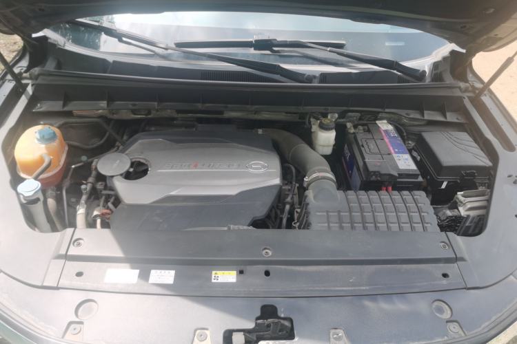 Used GAC Trumpchi GS8 2017 320T Two-Wheel Drive Luxury Smart Connectivity Version (7 Seats) Engine Bay