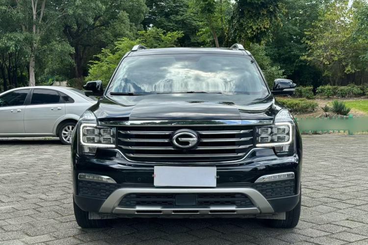 Used GAC Trumpchi GS8 2017 320T Two-Wheel Drive Luxury Smart Connectivity Version (7 Seats) Exterior 1