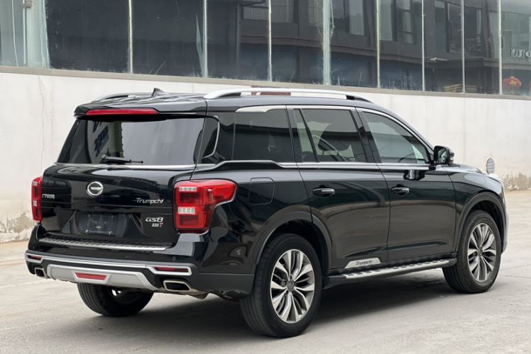 Used GAC Trumpchi GS8 2017 320T Two-Wheel Drive Luxury Smart Connectivity Version (7 Seats) Exterior 1
