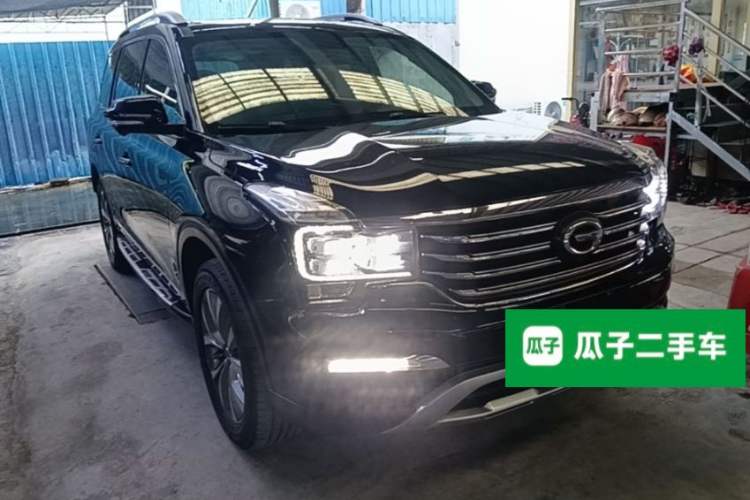Used GAC Trumpchi GS8 2017 320T Two-Wheel Drive Luxury Smart Connectivity Version (7 Seats) Exterior 1
