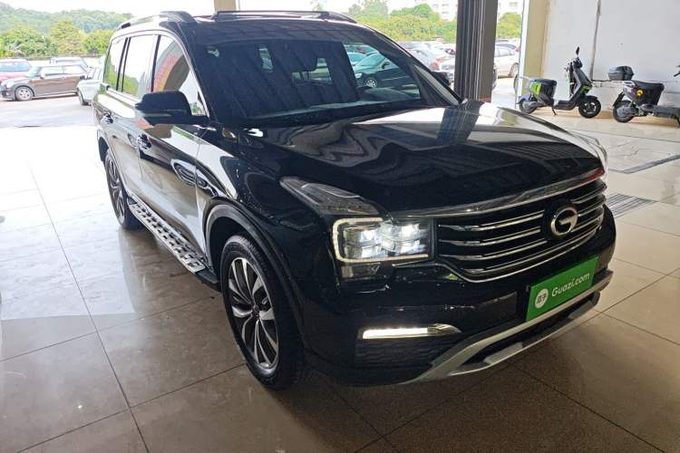 Used GAC Trumpchi GS8 2017 320T Two-Wheel Drive Luxury Smart Connectivity Version (7 Seats) Exterior 1